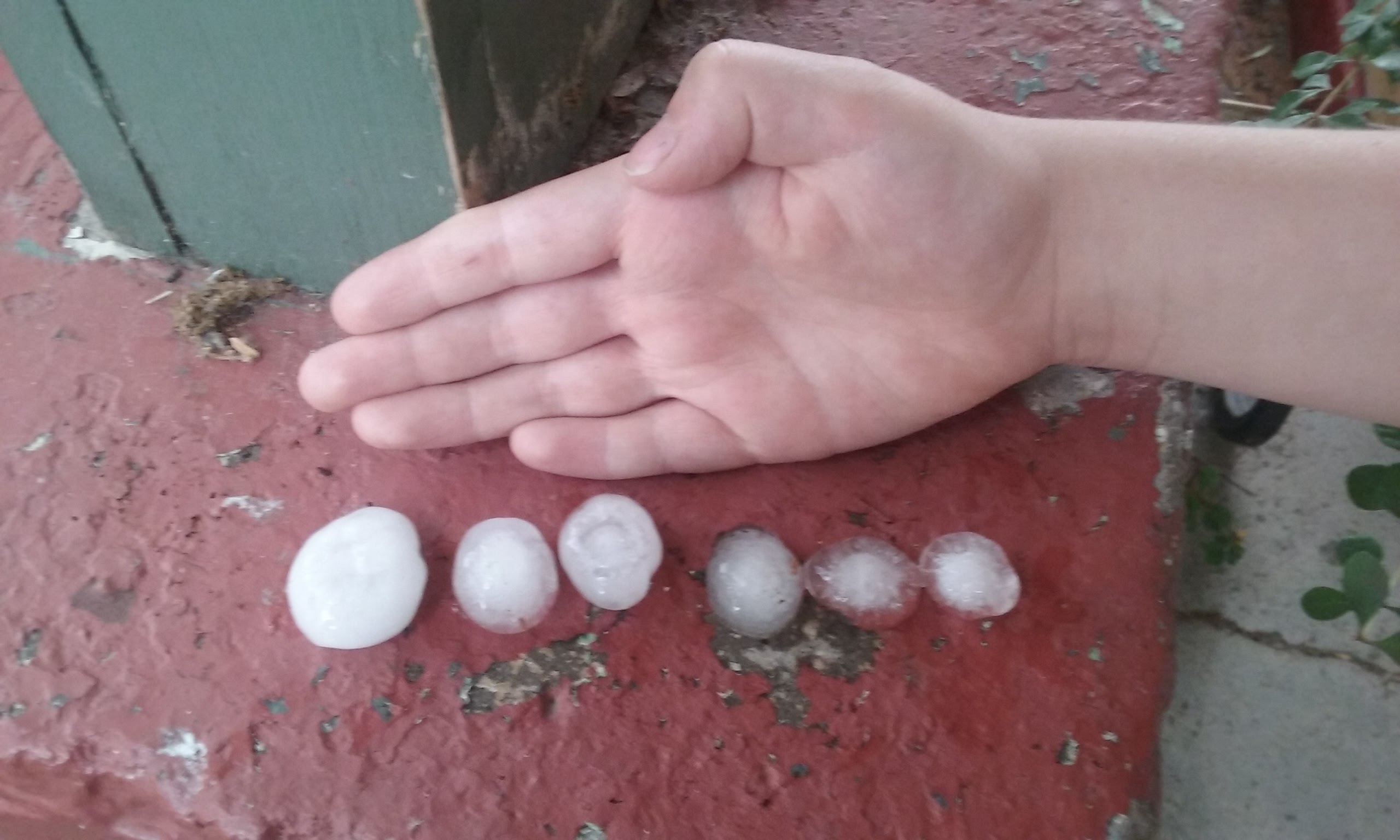 hailstones from 2016-07-15T17:14:00, 541 fox st, Denver, CO